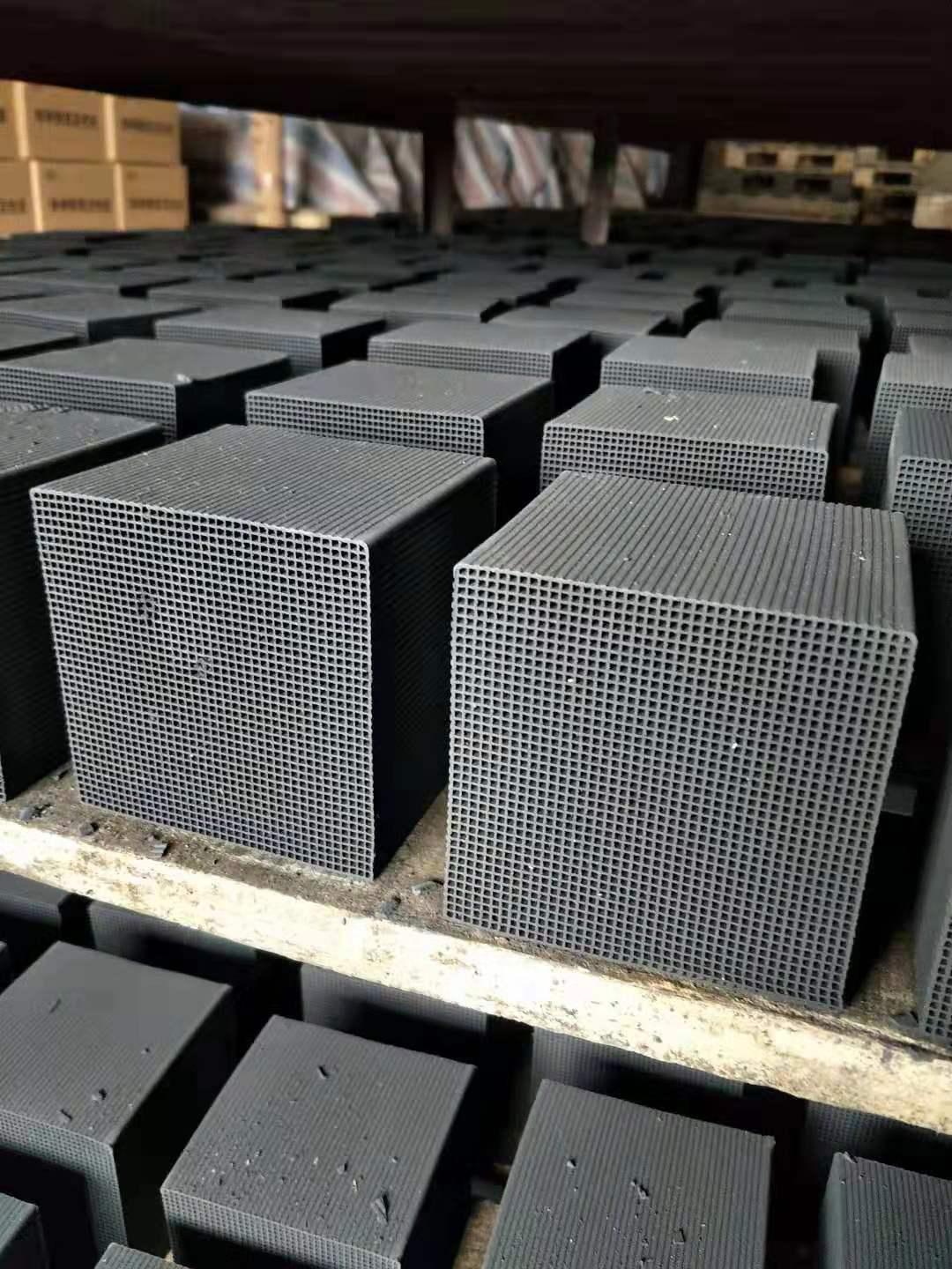 ��C<a href='http://m.leonring.com.cn/hxt/' target='_blank'><u>����̿���a(ch��n)�S��</u></a>